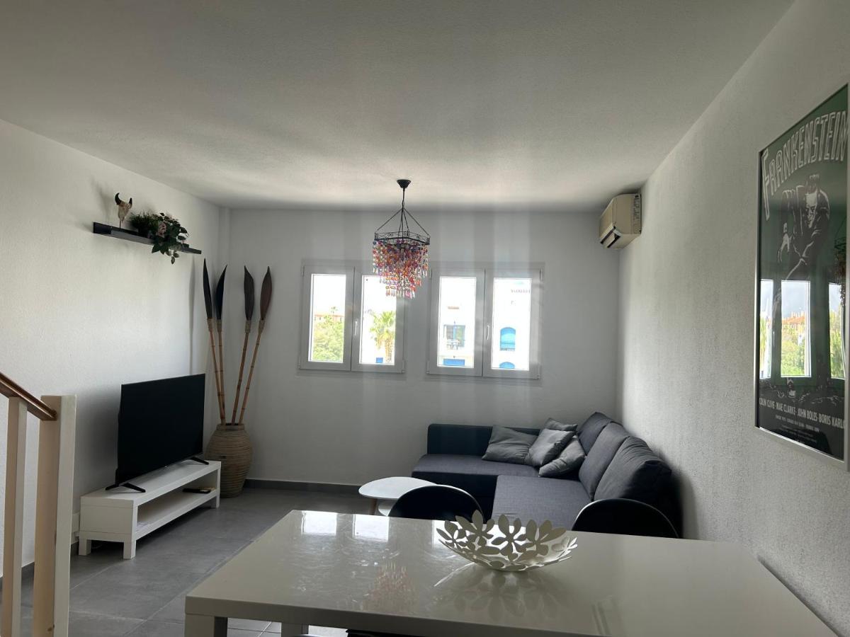 Marlenes Penthouse Duquesa Appartement Manilva Buitenkant foto